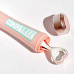 Woo Vibez I Cum First Vibrator White Rose Gold 4601 01 BX 782421079574 Case Detail.jpg